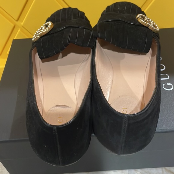 RARE Gucci Marmont Black Suede Flats w/ Pearl GG logo - Picture 3 of 4